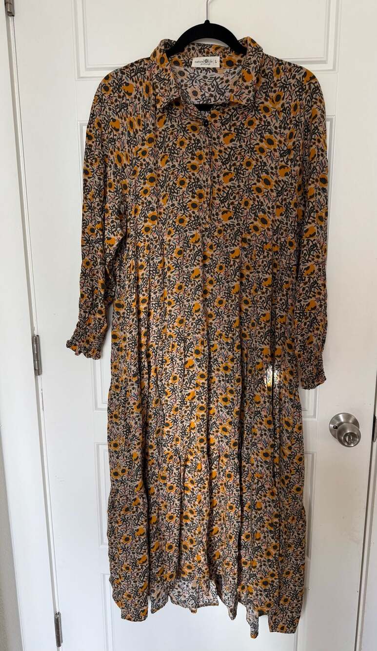 Natural Life Floral Collared Shirt Dress Tiered Midi Size Large - Picture 3 of 9
